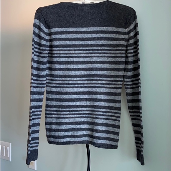 LANDS' END CANVAS
ARGYLE KNIT SWEATER - Picture 4 of 4